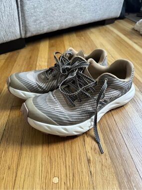 NOR Men's Athletic Sneakers in Taupe and White
